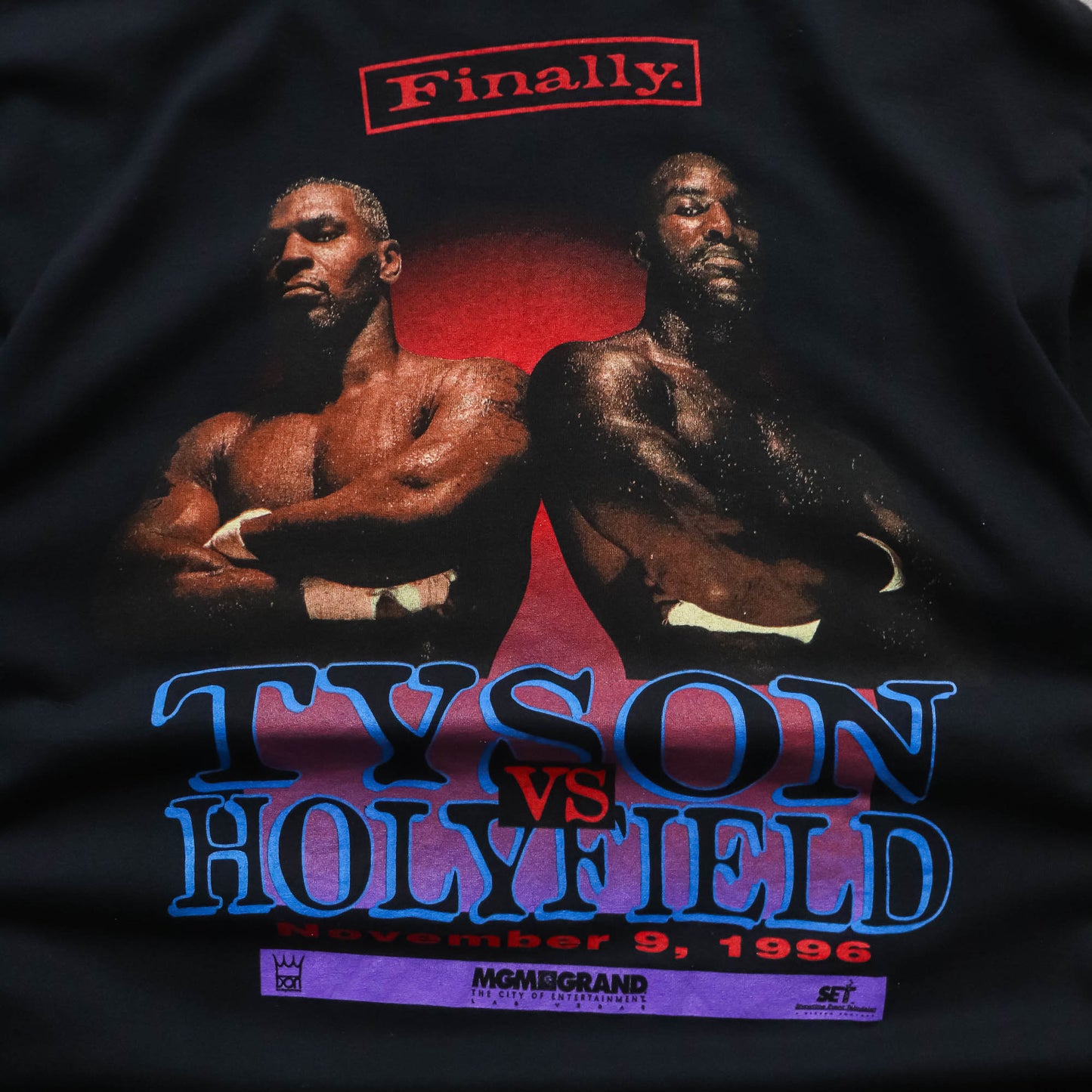 Mike Tyson vs Evander Holyfield MGM Grand Boxing Tee - 1996 (XL)