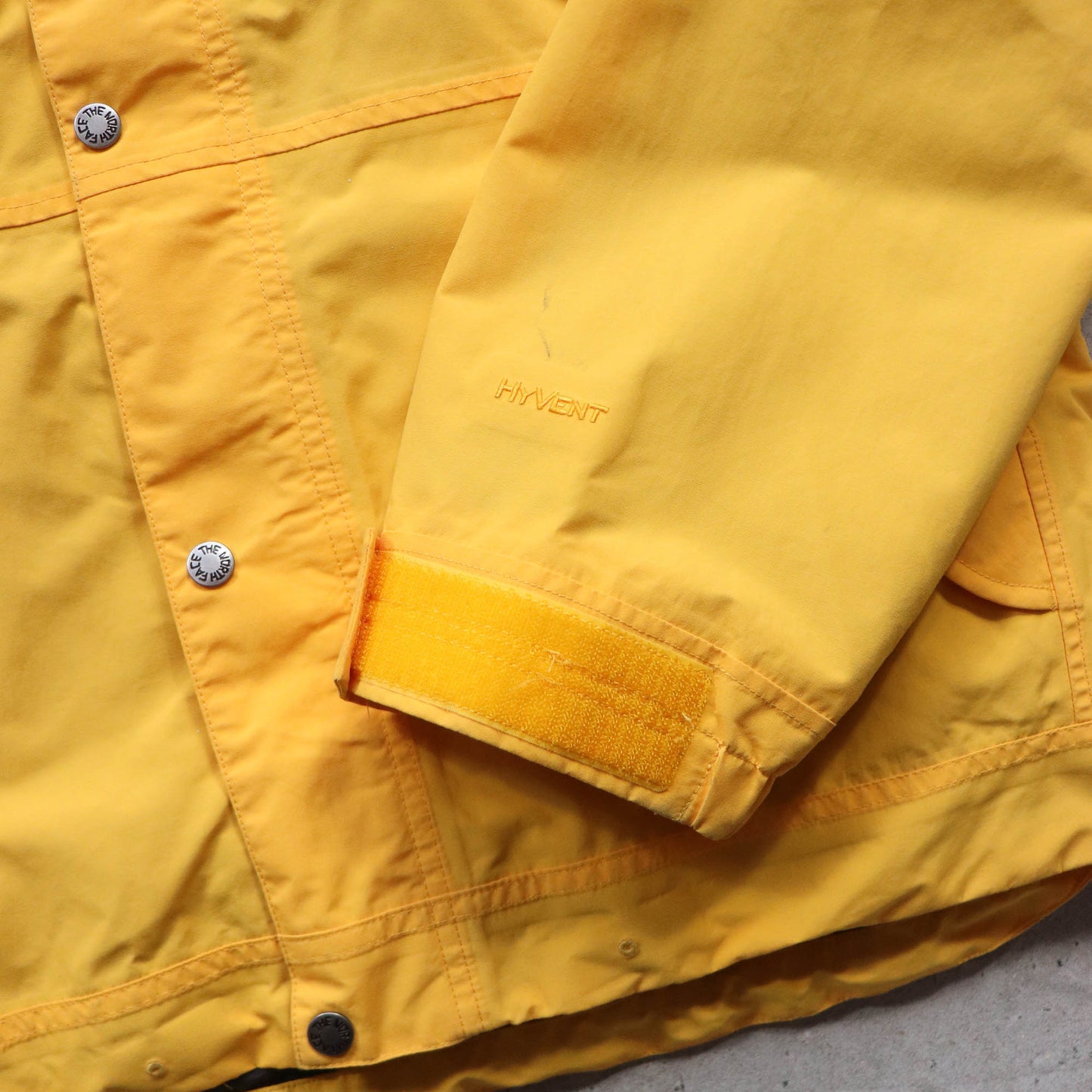 North Face HyVent Mountain Shell Jacket - 2000s (M)