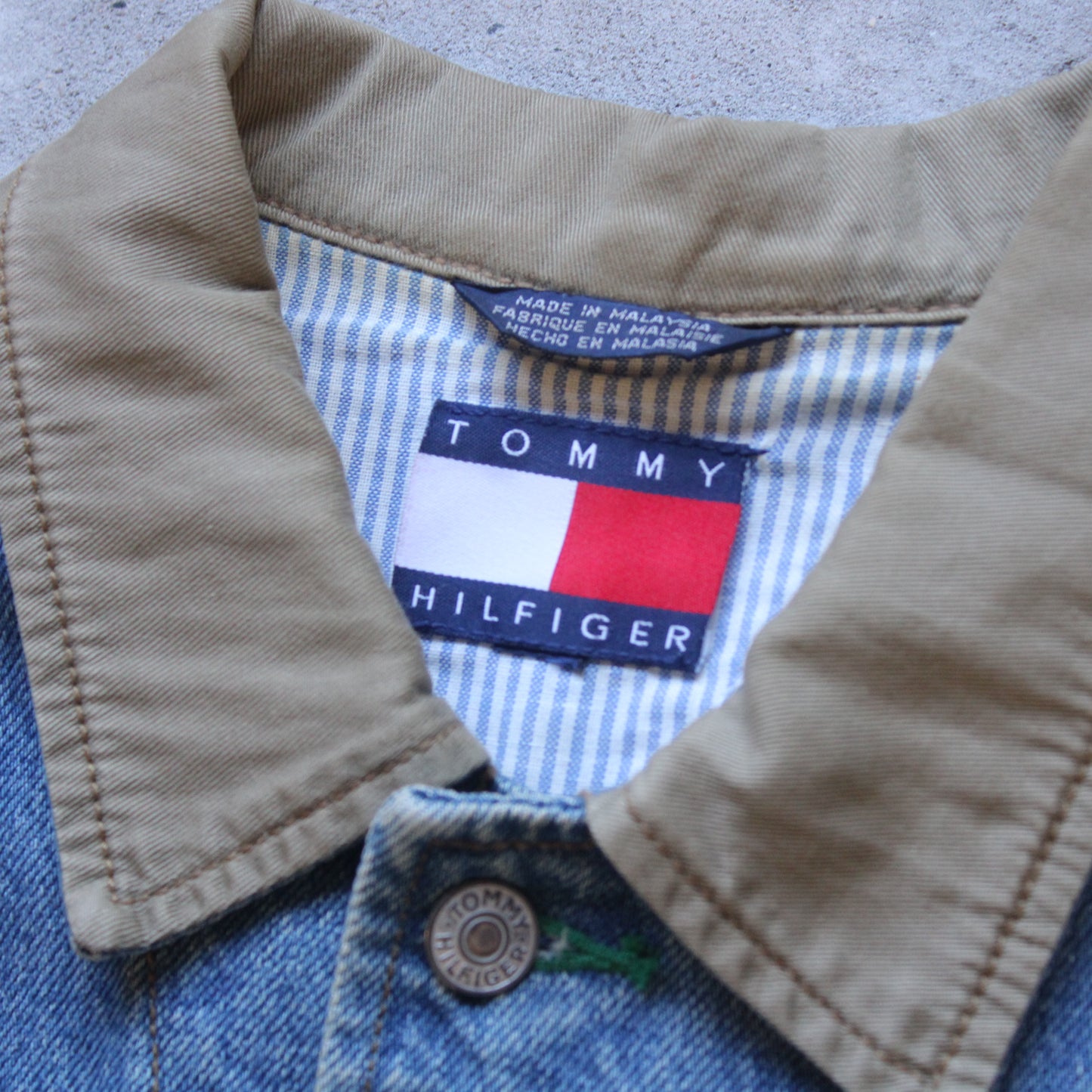 Vintage 90s Tommy Hilfiger Denim Jacket - L