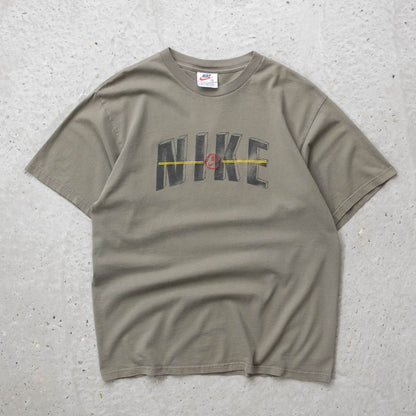Nike Spellout Embroidered Tee - 90s (M)