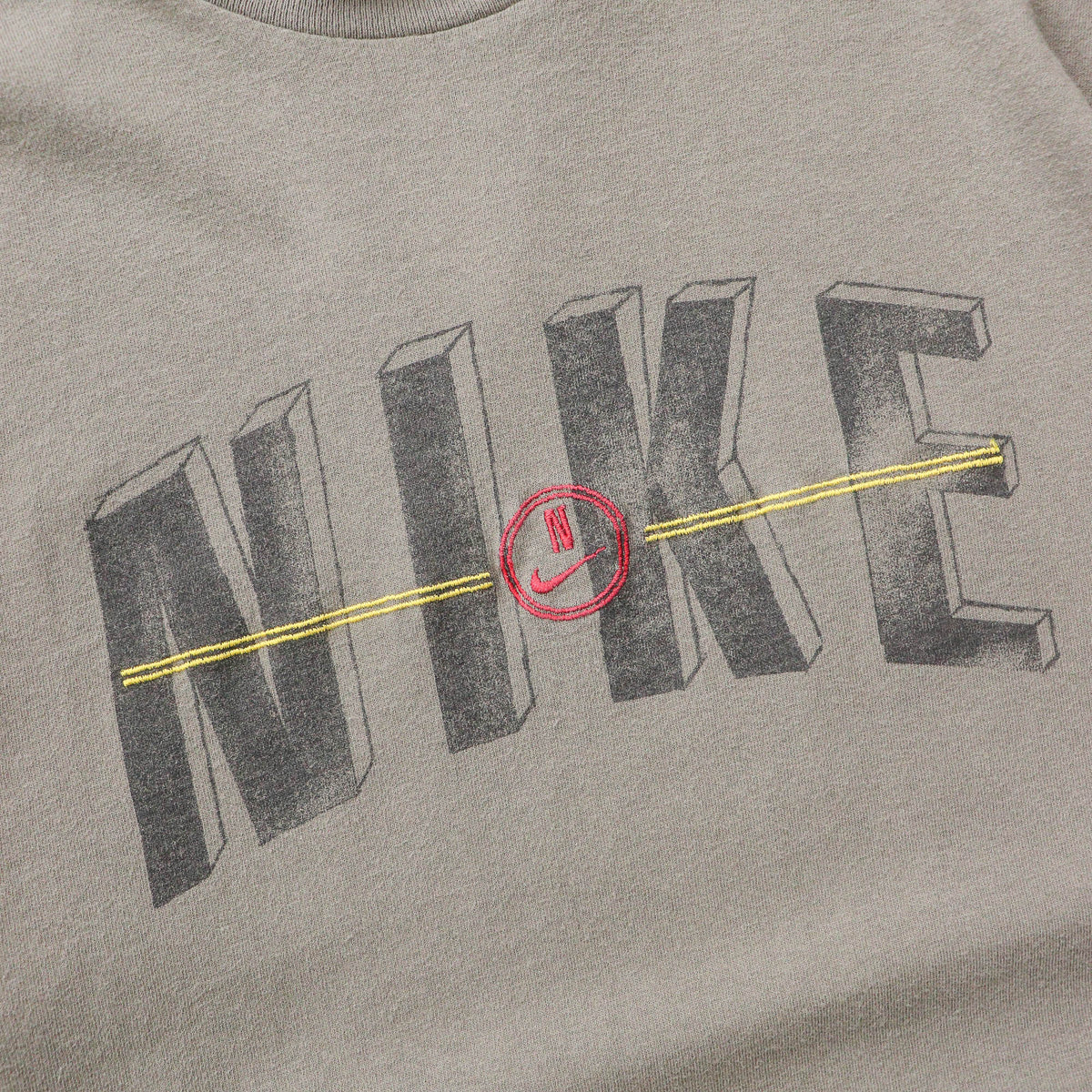 Nike Spellout Embroidered Tee - 90s (M)