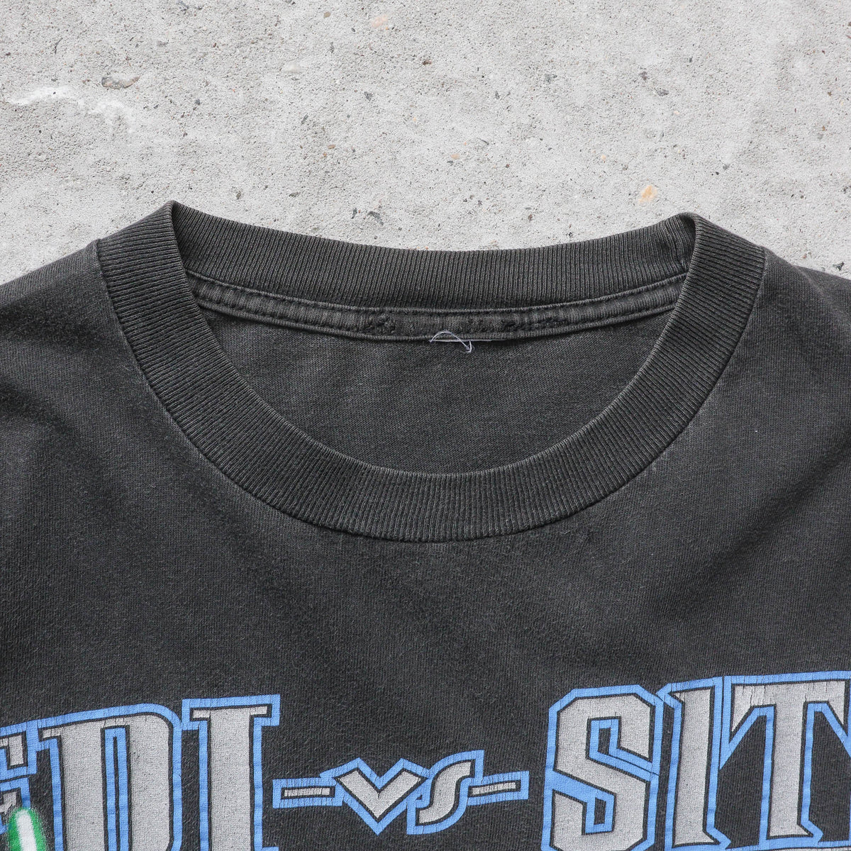 Star Wars Episode 1 Jedi vs Sith Tee – 1999 (L)