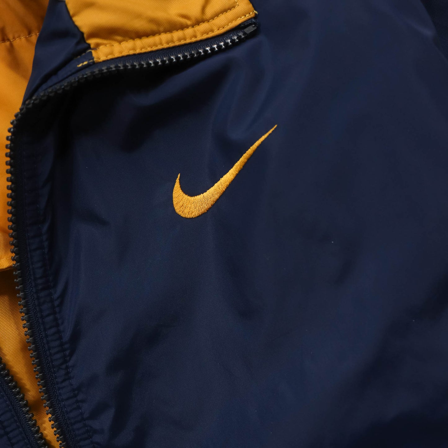Nike Spellout Insulated Coach Jacket - 90s (L)