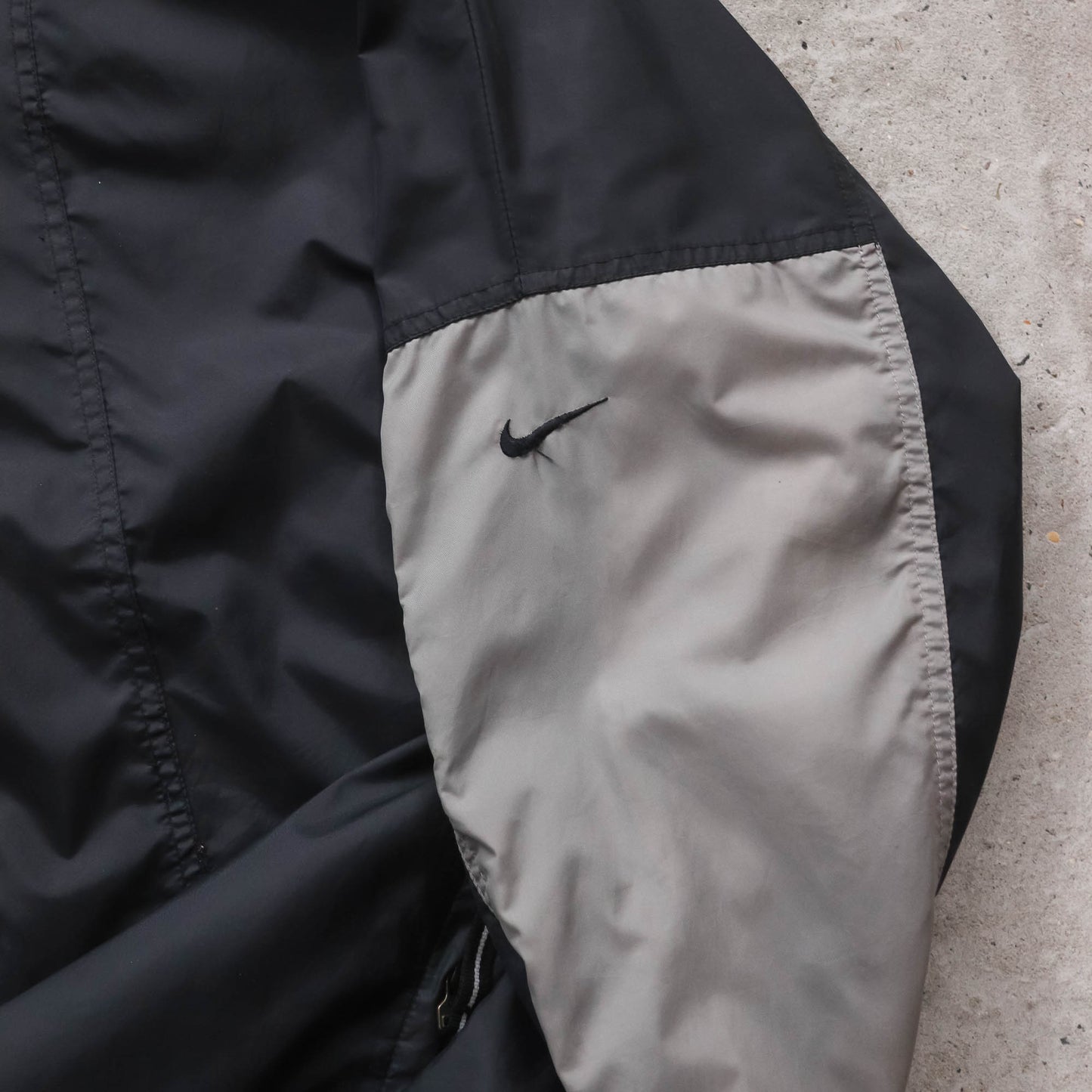 Nike Mini Swoosh Panelled Windbreaker Jacket - 2000s (XXL)