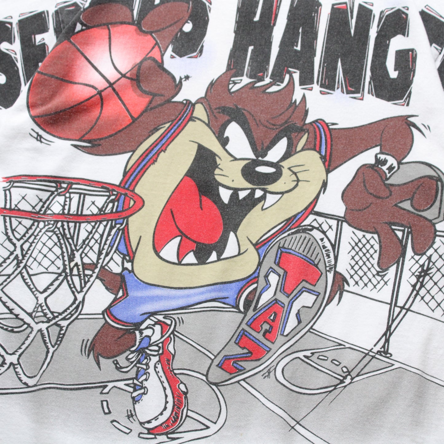 Vintage 1992 Taz Basketball Looney Tunes Tee - L