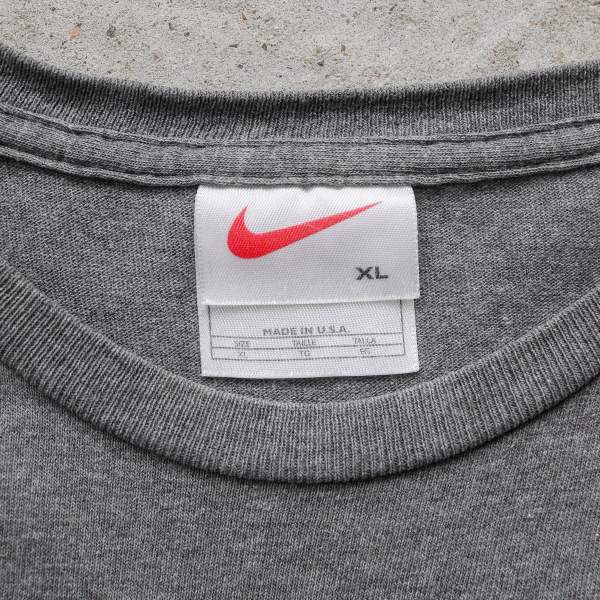 Nike Spirit of Sport Graphic Tee - 90s (M)