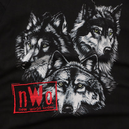 Vintage 90s nWo Wolfpac WCW Embroidered Tee - XL
