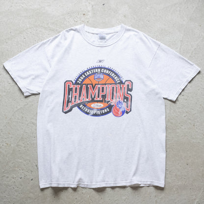 Vintage 2004 Detroit Pistons NBA Champions Tee - XXL