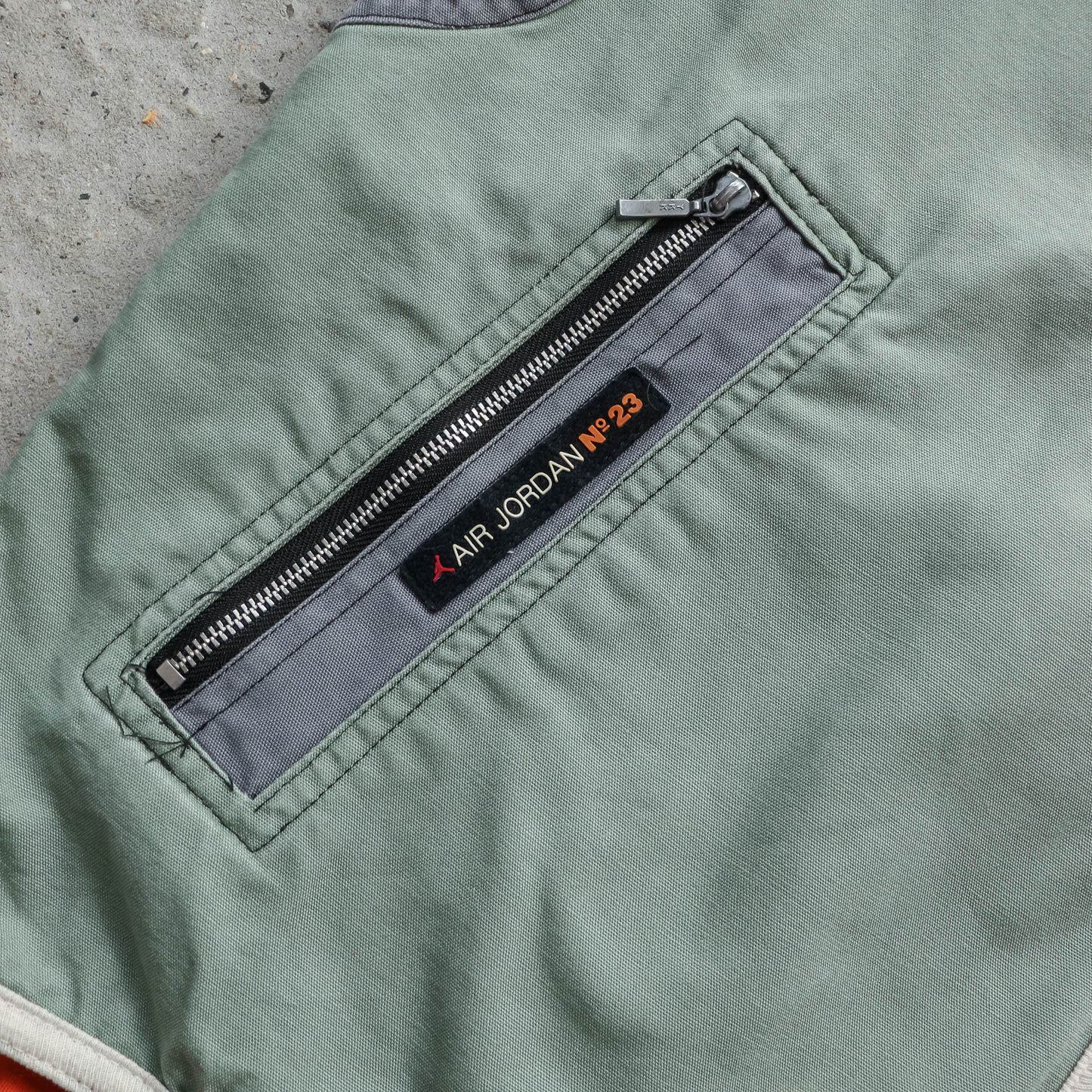 Nike Air Jordan 23 Embroidered Vest - 90s (M)