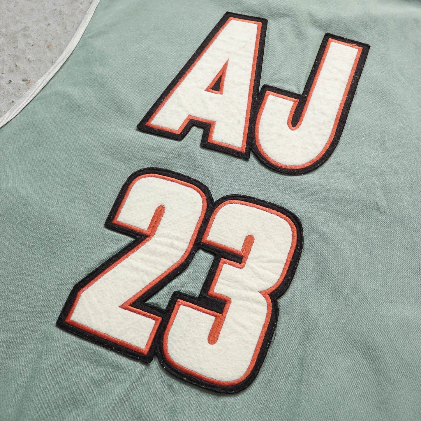 Nike Air Jordan 23 Embroidered Vest - 90s (M)