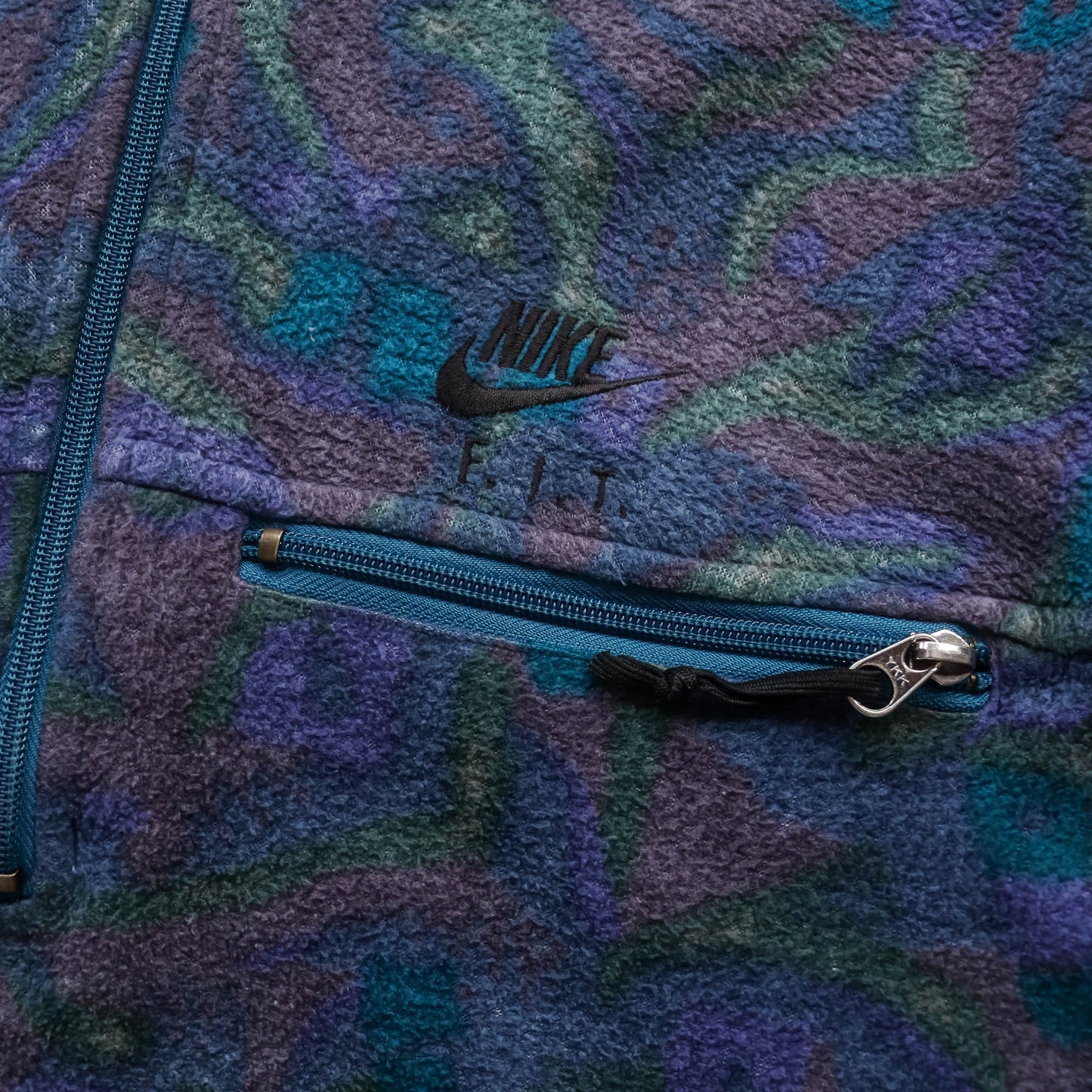 Nike ACG Geometric Print 1/4 Zip Fleece Pullover - 90s (XL)