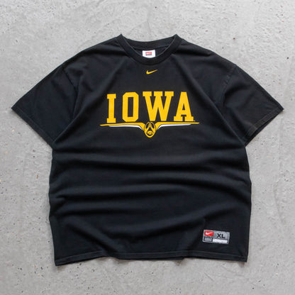 Nike Iowa Hawkeyes NCAA Tee - 2000s (XL)