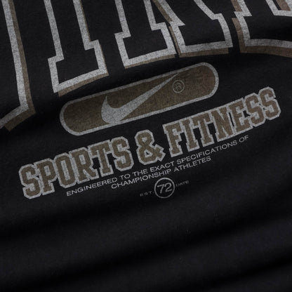 Nike Sports & Fitness Spellout Tee - 90s (L)