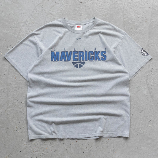 Nike Dallas Mavericks NBA Tee - 2000s (L)