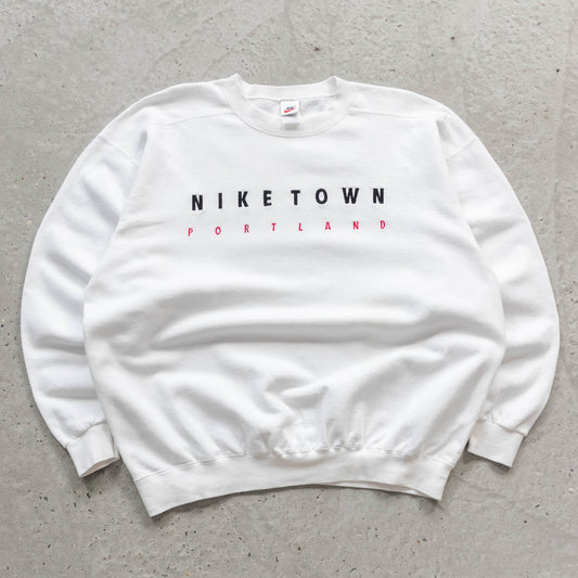 Nike Town Portland Embroidered Sweatshirt - 90s (L)