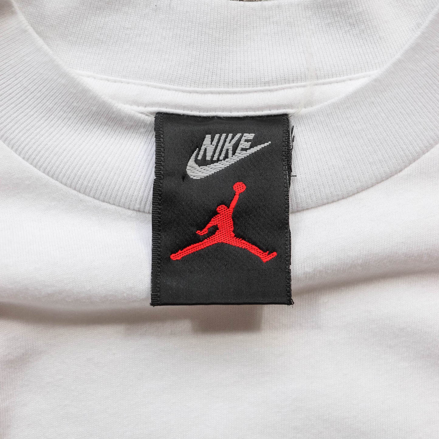 Nike Air Jordan Embroidered Jumpman Tee - 90s (M)