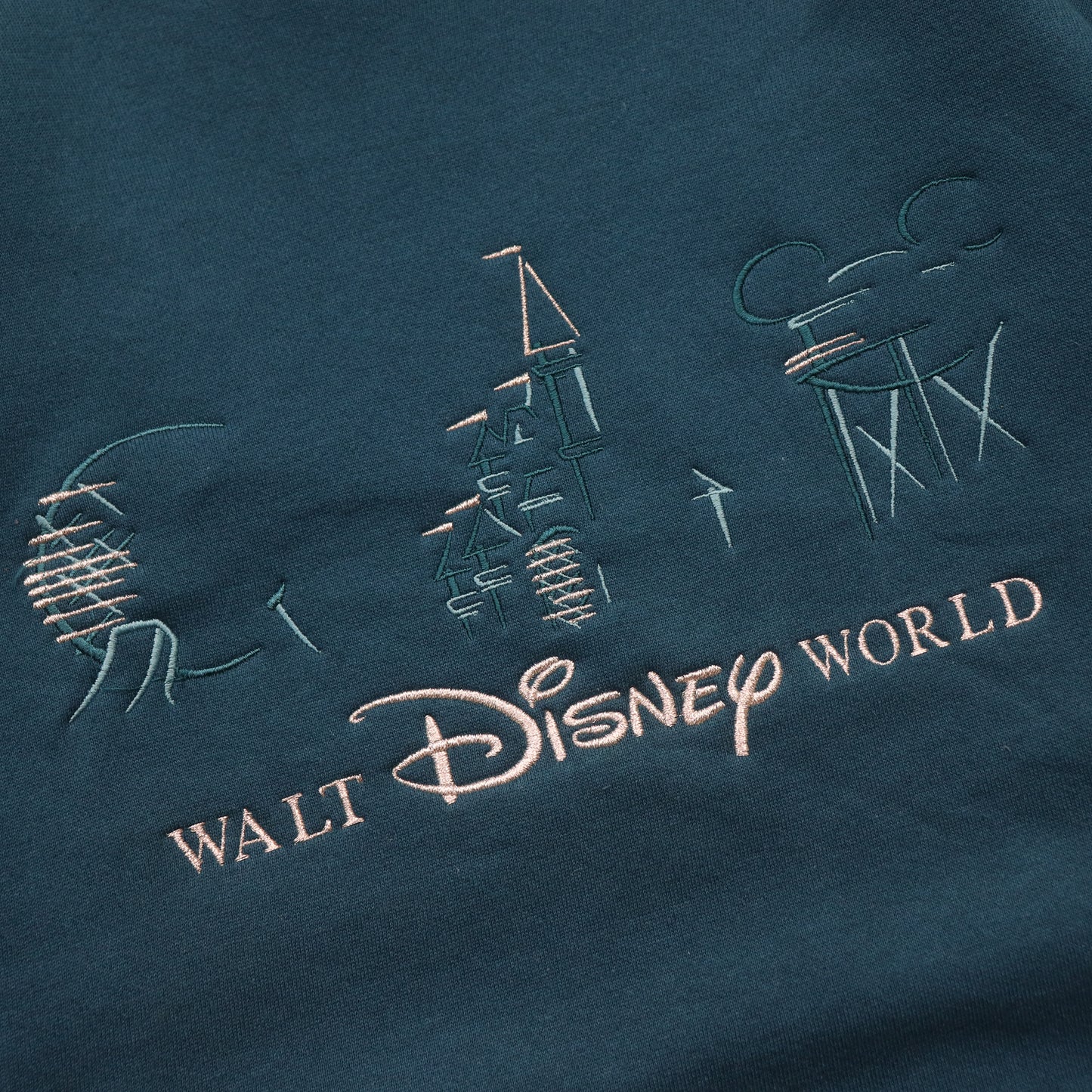 Vintage 90s Walt Disney World Embroidered Sweatshirt - XL