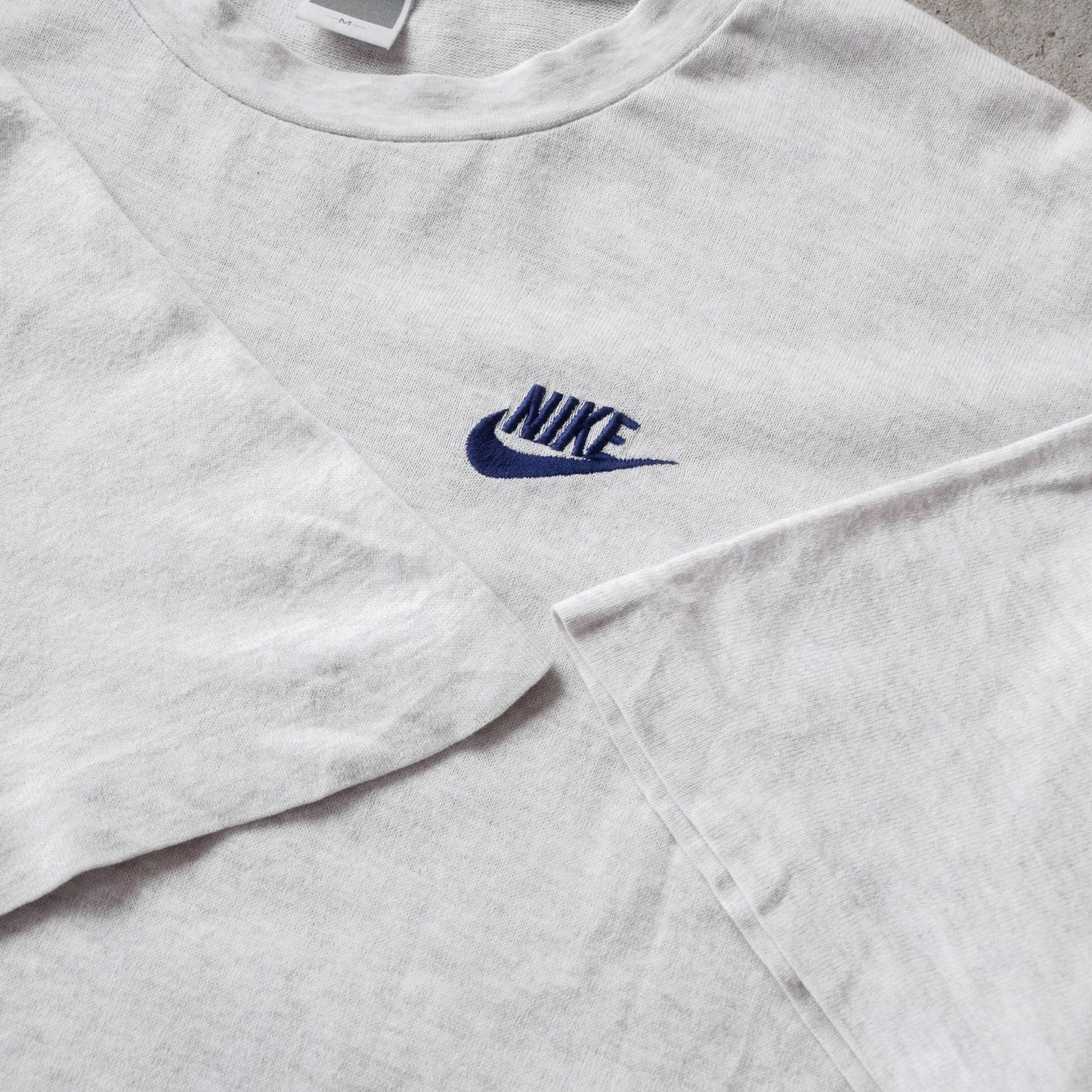 Vintage 90s Nike Basketball Tee - M