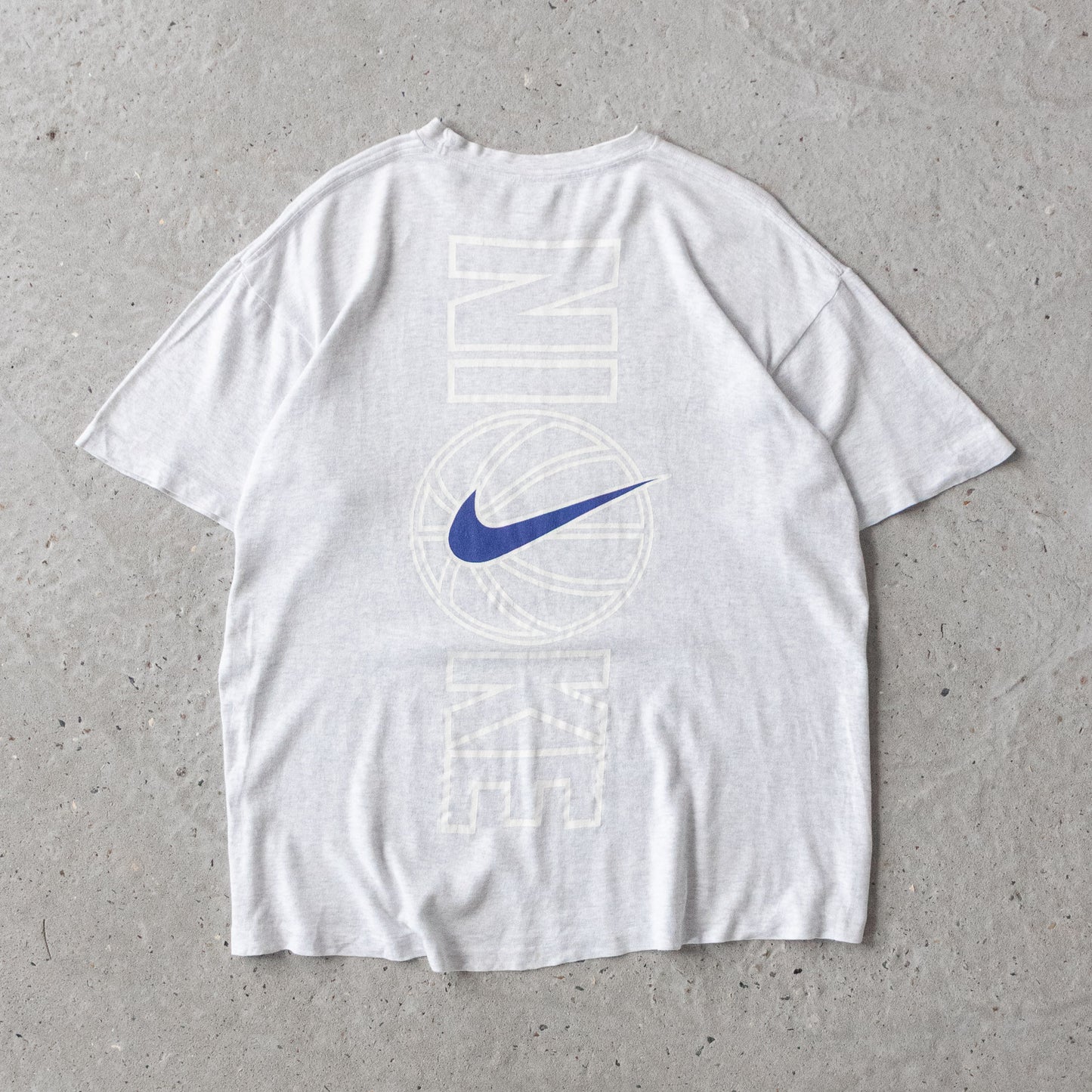 Vintage 90s Nike Basketball Tee - M