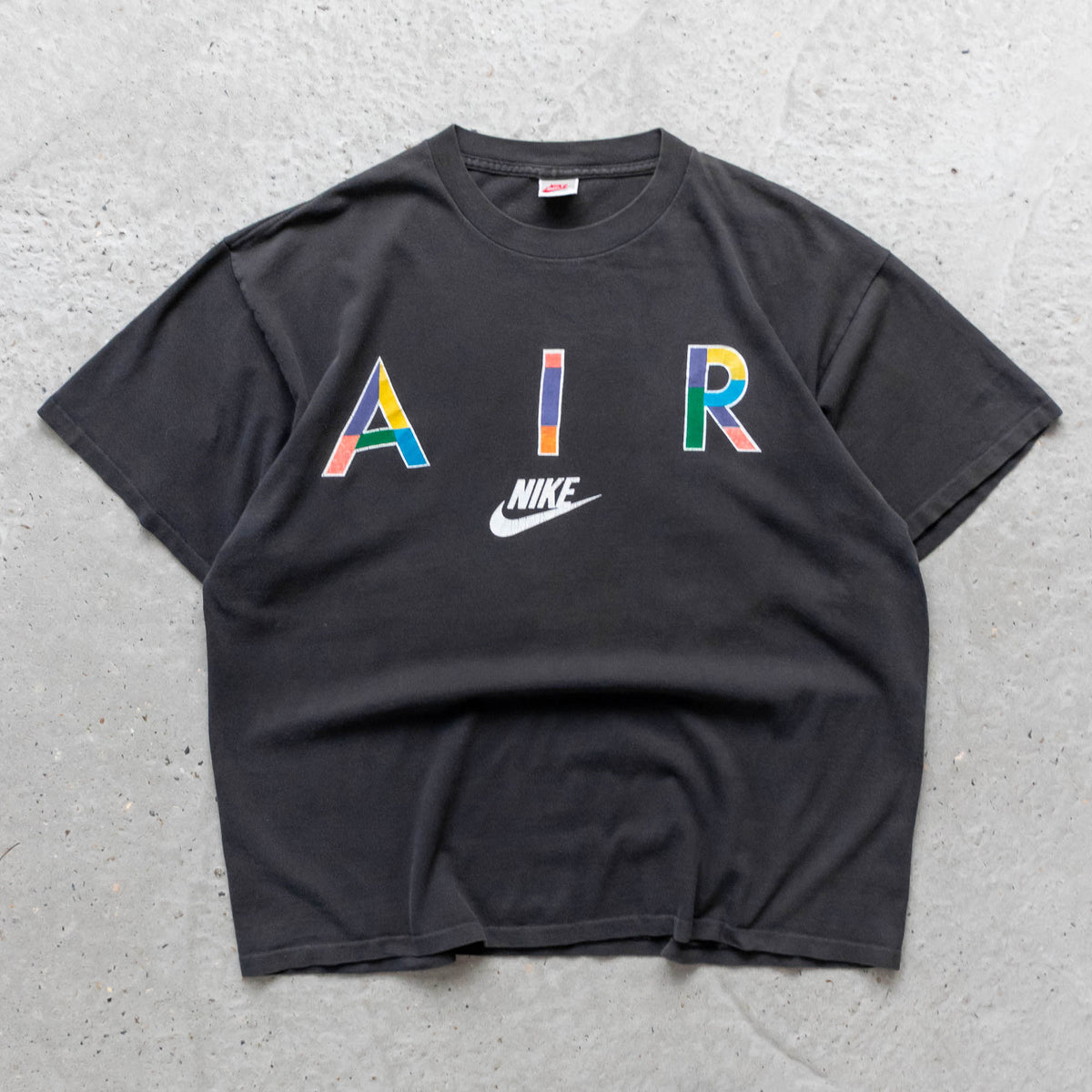 Nike Air Geometric Swoosh Tee – 90s (XL)