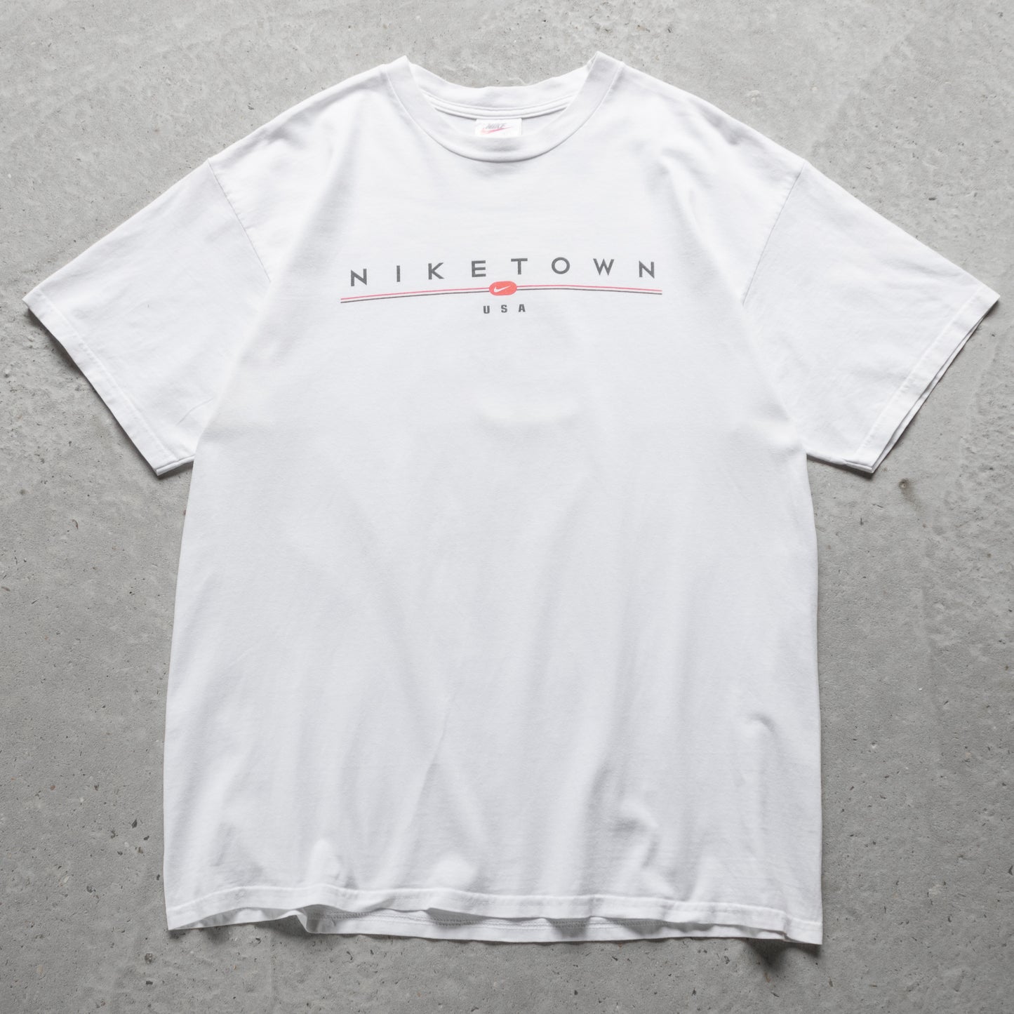 Vintage 90s Nike Town USA Tee - L