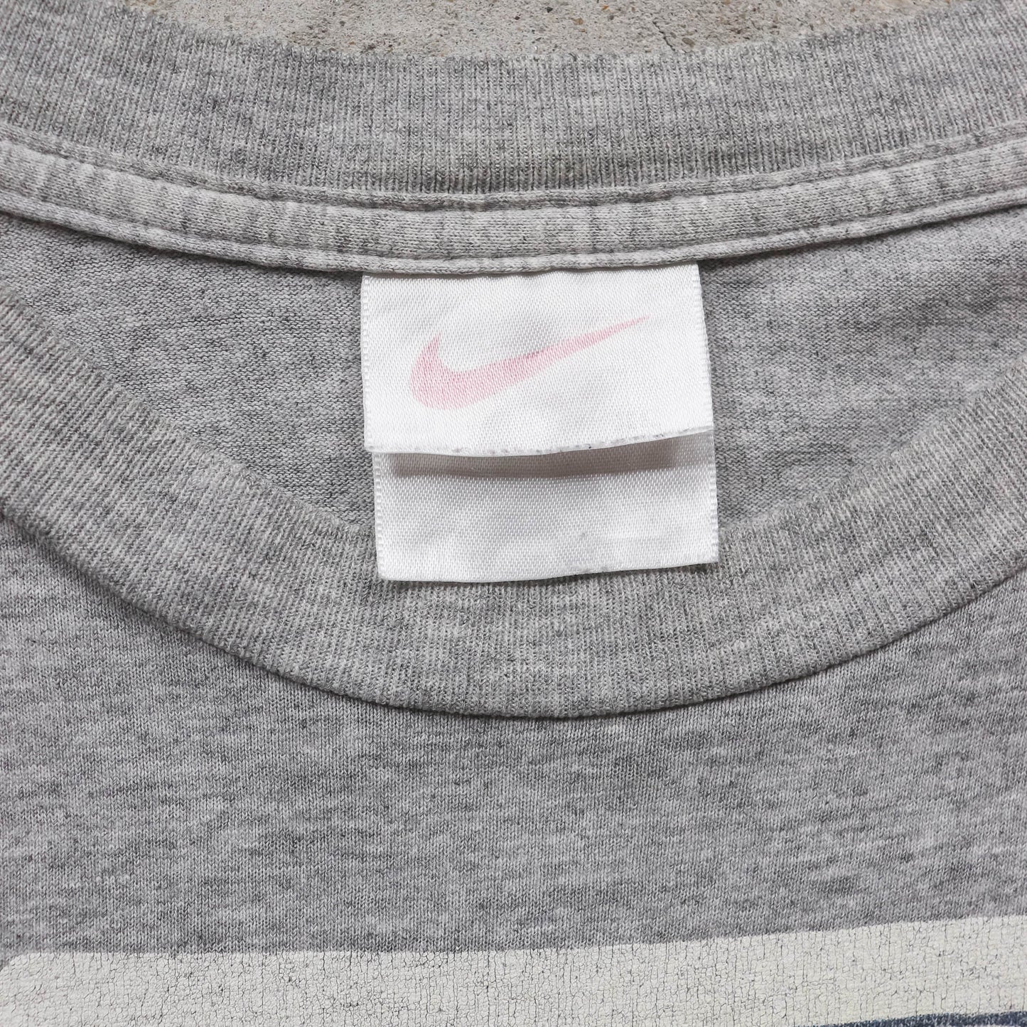 Nike Queen of The Court Basketball Tee - 90s (XL)