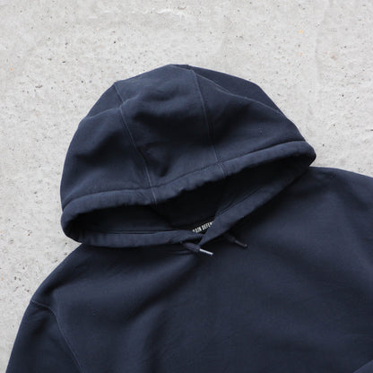Carhartt Logo Patch Hoodie – 2000s (M)