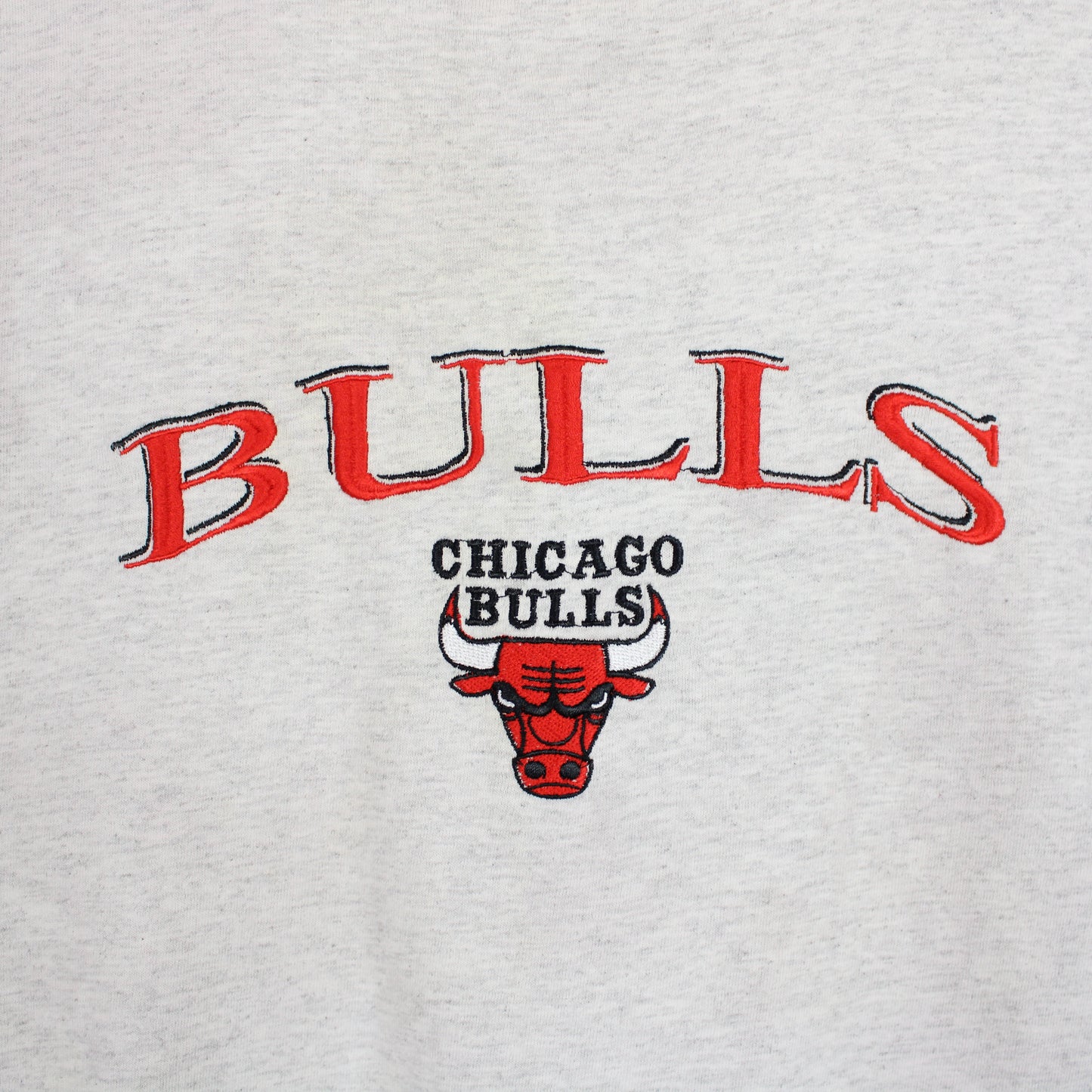 Vintage Chicago Bulls Embroidered NBA Tee - L
