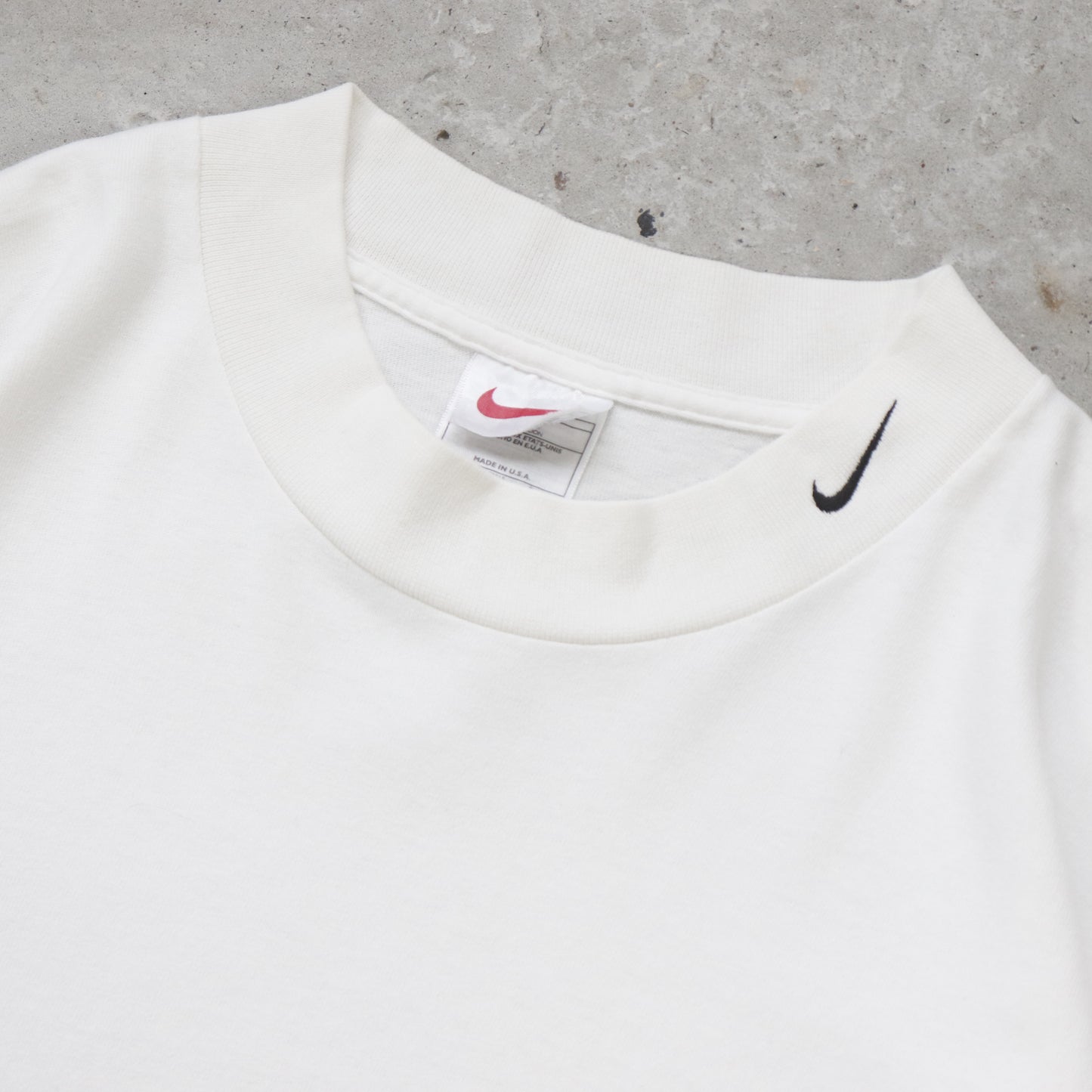 Vintage 90s Nike Swoosh Mockneck - L