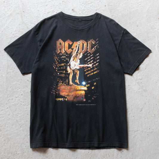 Vintage 2004 AC/DC Stiff Upper Lip Tee - L