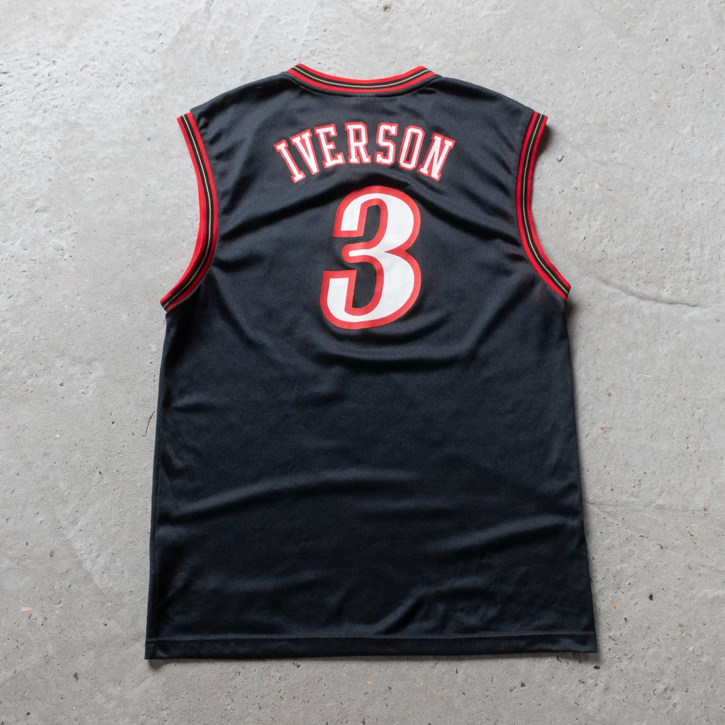 Vintage 2000s Allen Iverson 76ers Reebok NBA Jersey - M