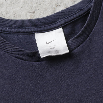 Vintage 2000s Nike Mini Swoosh Tee - M