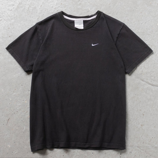 Vintage 2000s Nike Mini Swoosh Tee - S