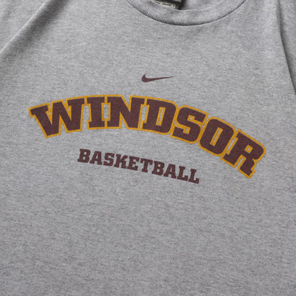 Vintage 2000s Windsor Basketball Nike Tee - L