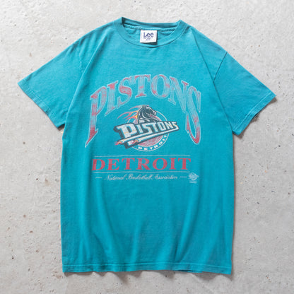 Vintage 90s Detroit Pistons NBA Tee - M