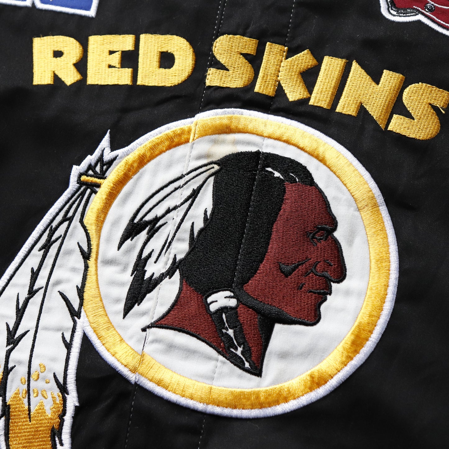 Vintage 2000s Washington Redskins Button Up Shirt - L