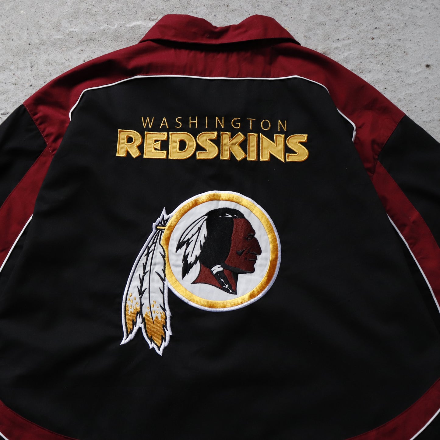 Vintage 2000s Washington Redskins Button Up Shirt - L