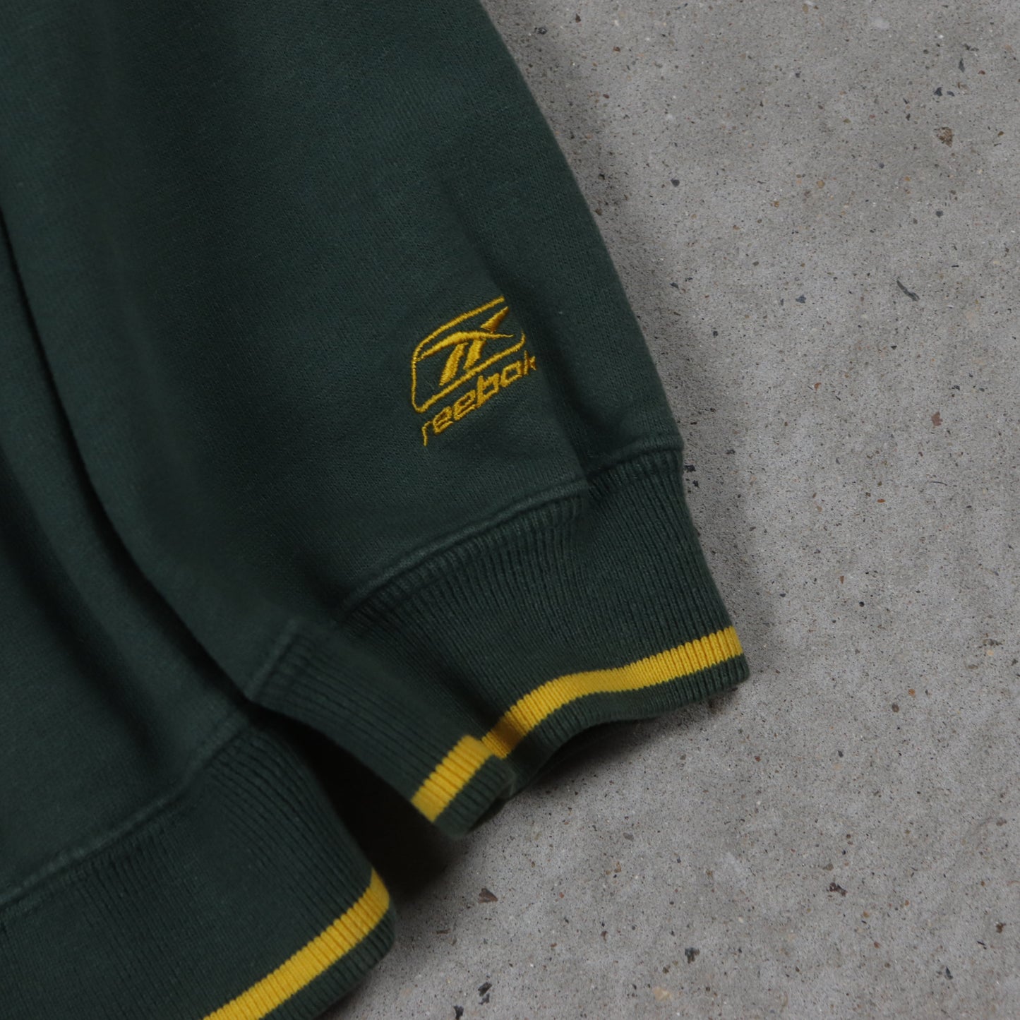 Vintage 90s Green Bay Packers Reebok NFL Sweatshirt - L