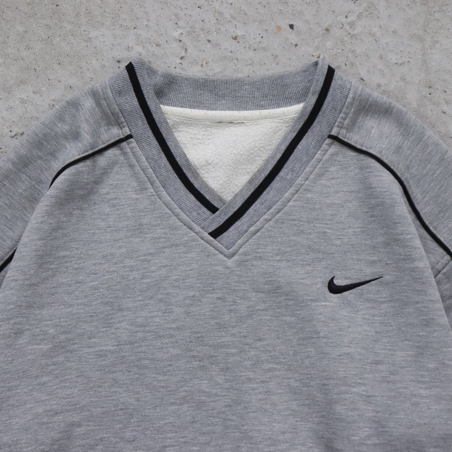 Vintage 90s Nike Swoosh Sweatshirt - M