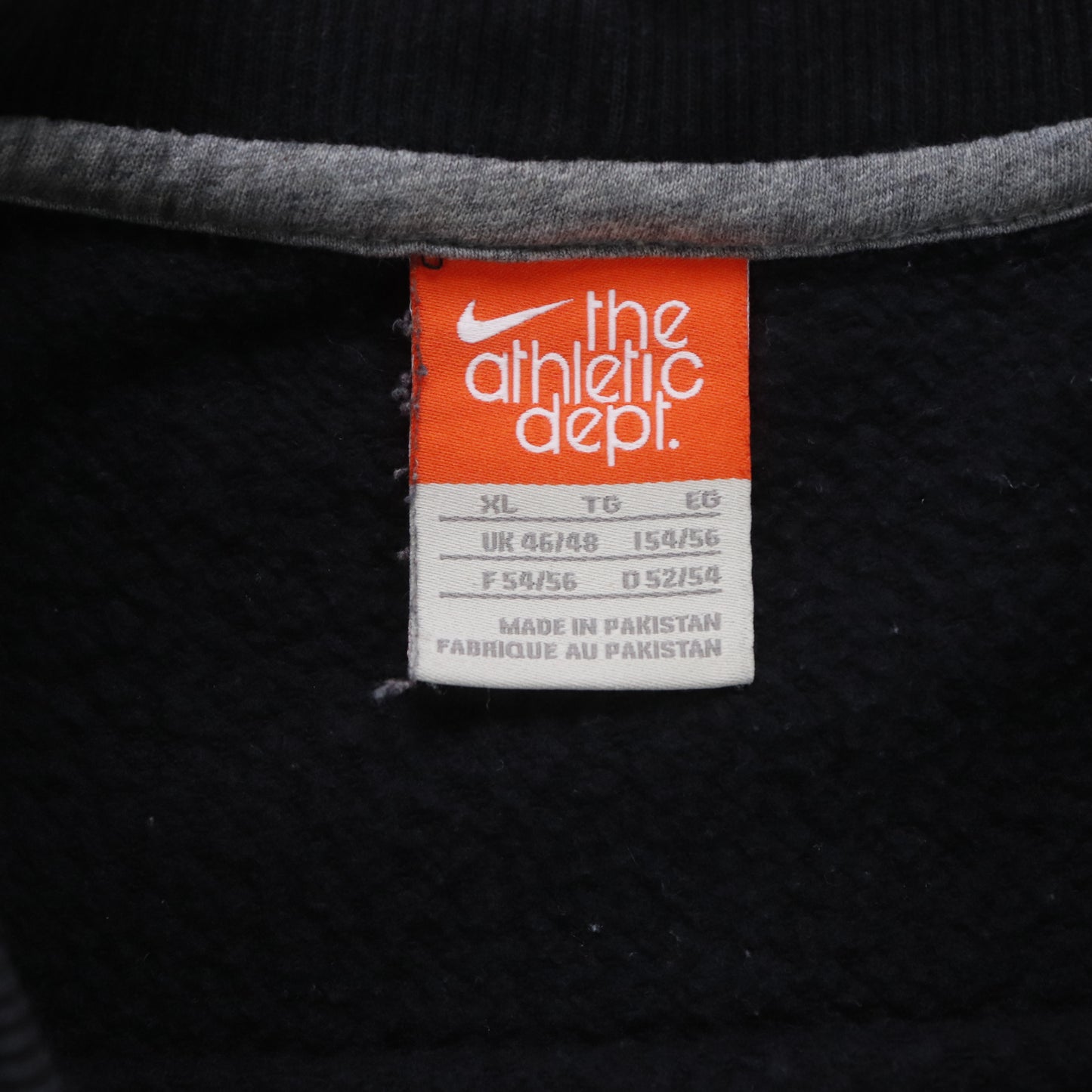 Vintage 2000s Nike Mini Swoosh Sweatshirt - XL