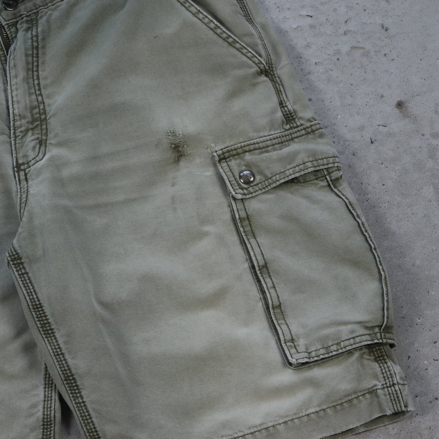 Vintage Carhartt Cargo Shorts - 38