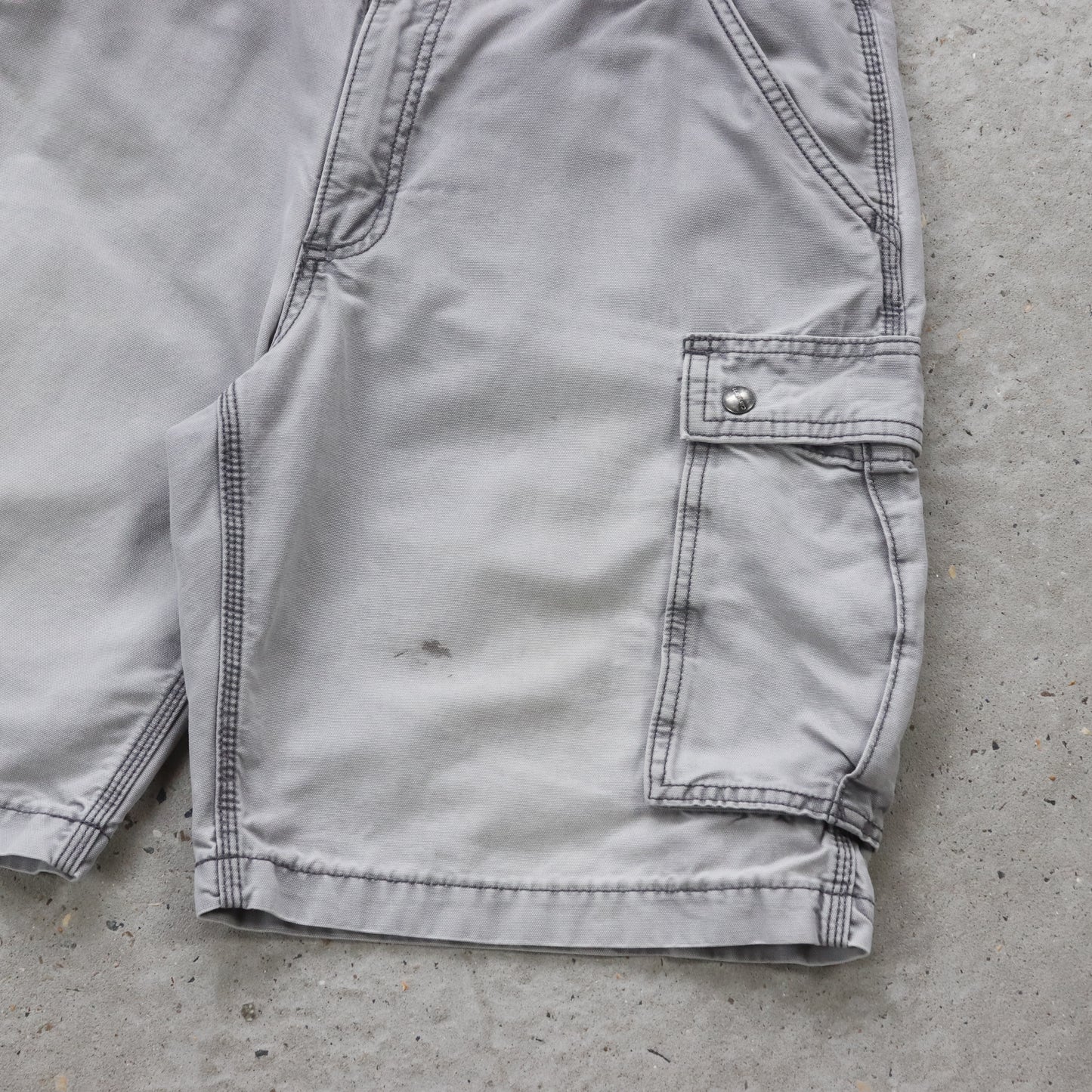 Vintage Carhartt Cargo Shorts - 36